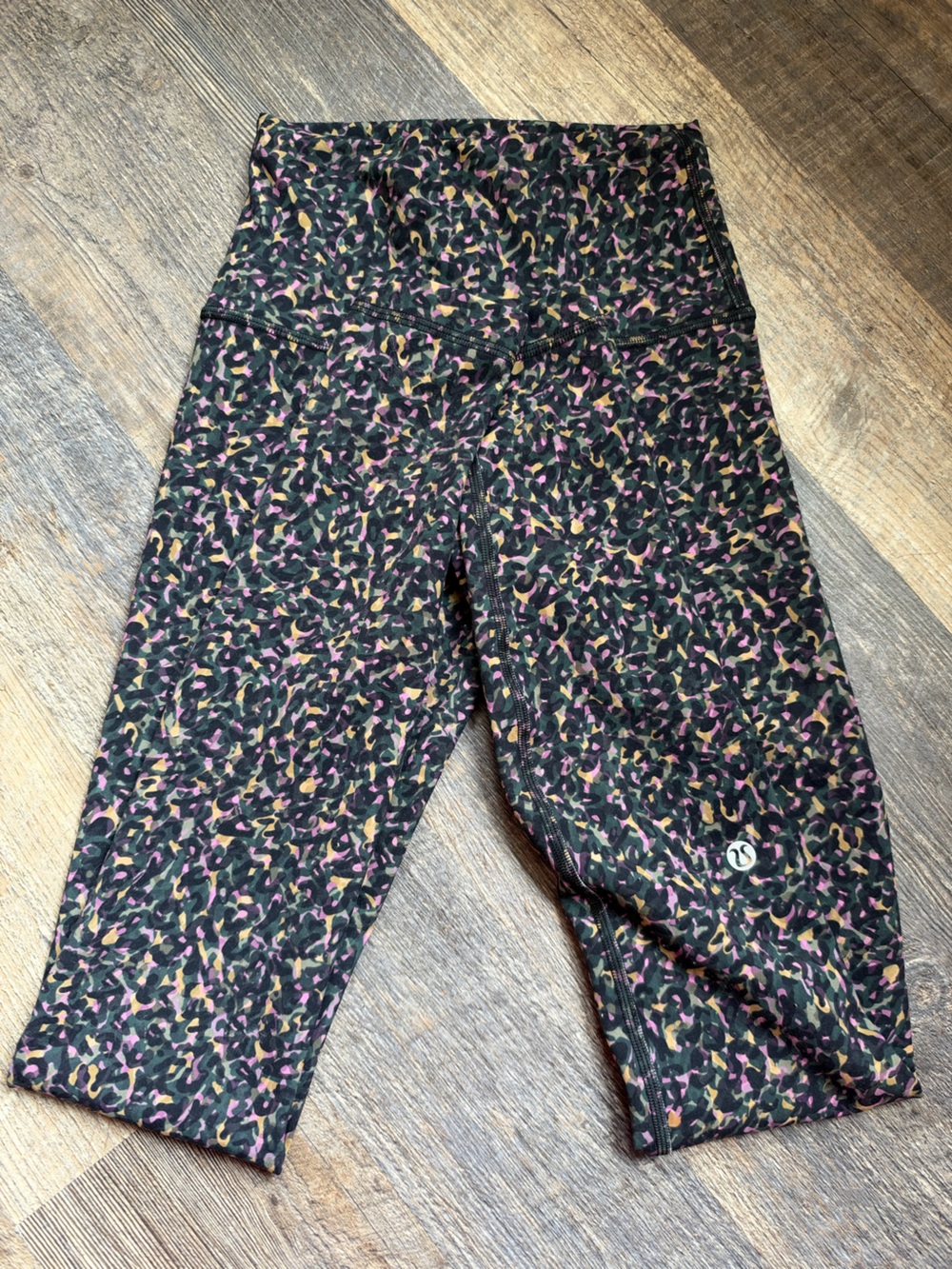Lulu lemon leopard print multi color leggings size 2